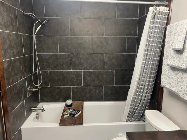 $329,900 | 735 Sunset Street Southwest, Hutchinson, MN 55350