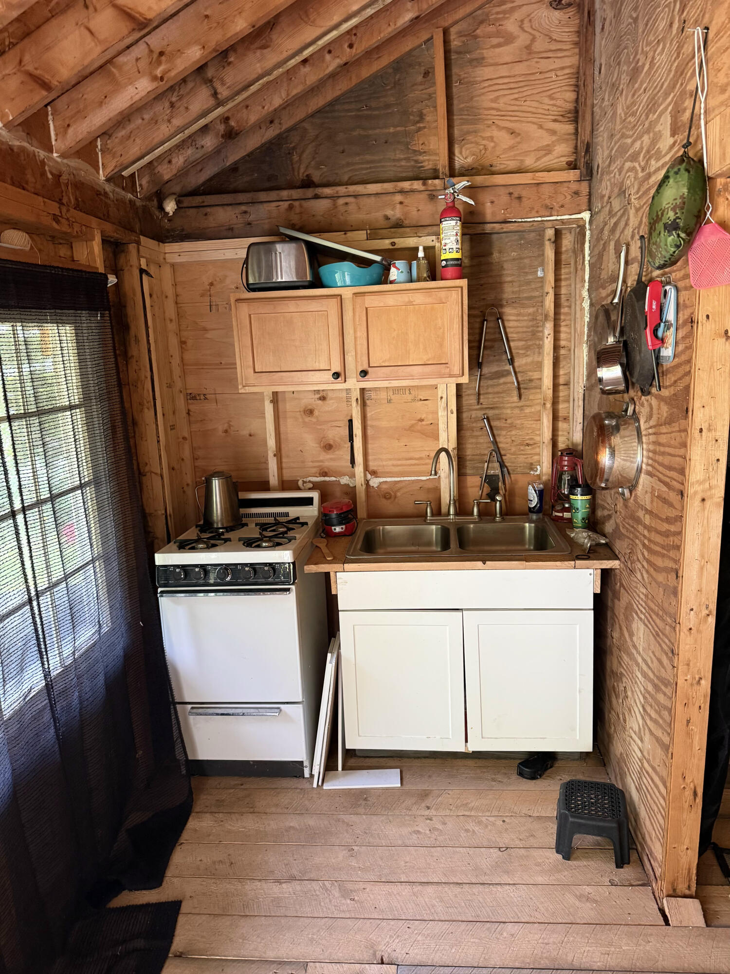 133 Smith Road Brownville, ME 04414 - Photo 3 of 12 IMG_3692