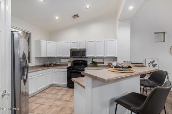 $2,150 | 17536 West Desert View Lane, Goodyear, AZ 85338