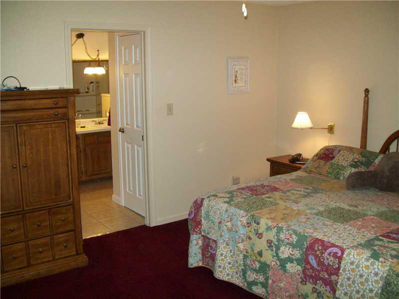 1715 Brer Rabbit Drive Greenwood, IN 46143 - Photo 16 of 24 Gallery Image 16