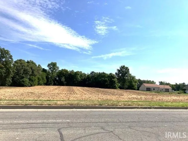 $285,000 | 1.40-acres 1.40-acres Hart, Vincennes, IN 47591