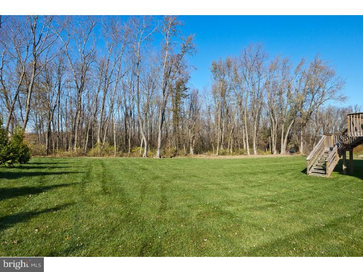 2210 Devin Lane Jamison, PA 18929 - Photo 23 of 25