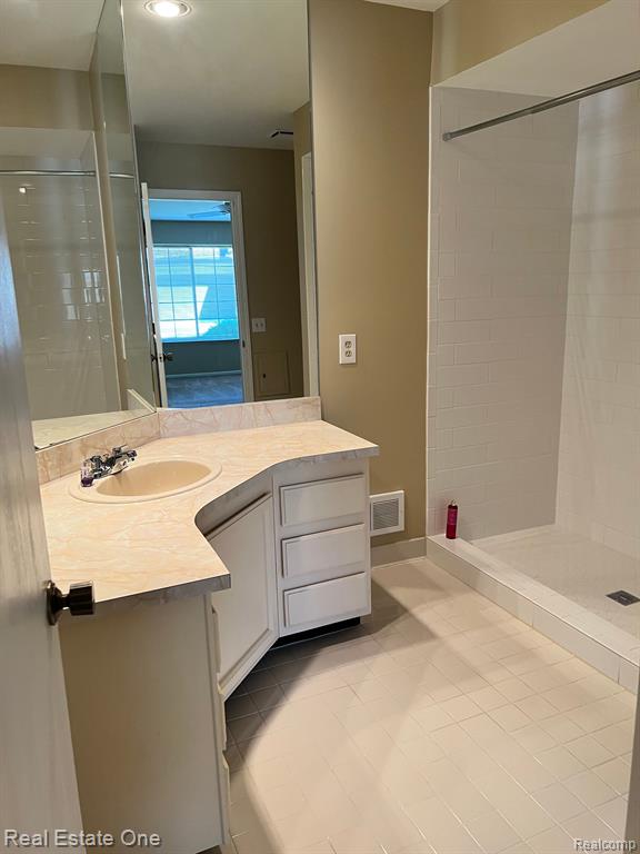 396 Meadow Bridge Drive, Unit 130 Rochester, MI 48307 - Photo 19 of 26