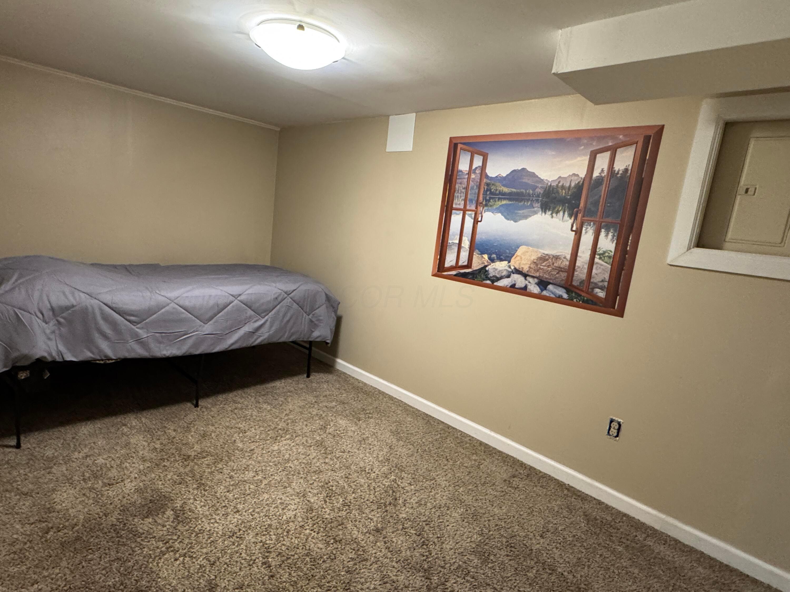 2623 Wildwood Road Columbus, OH 43231 - Photo 28 of 59 LL bedroom