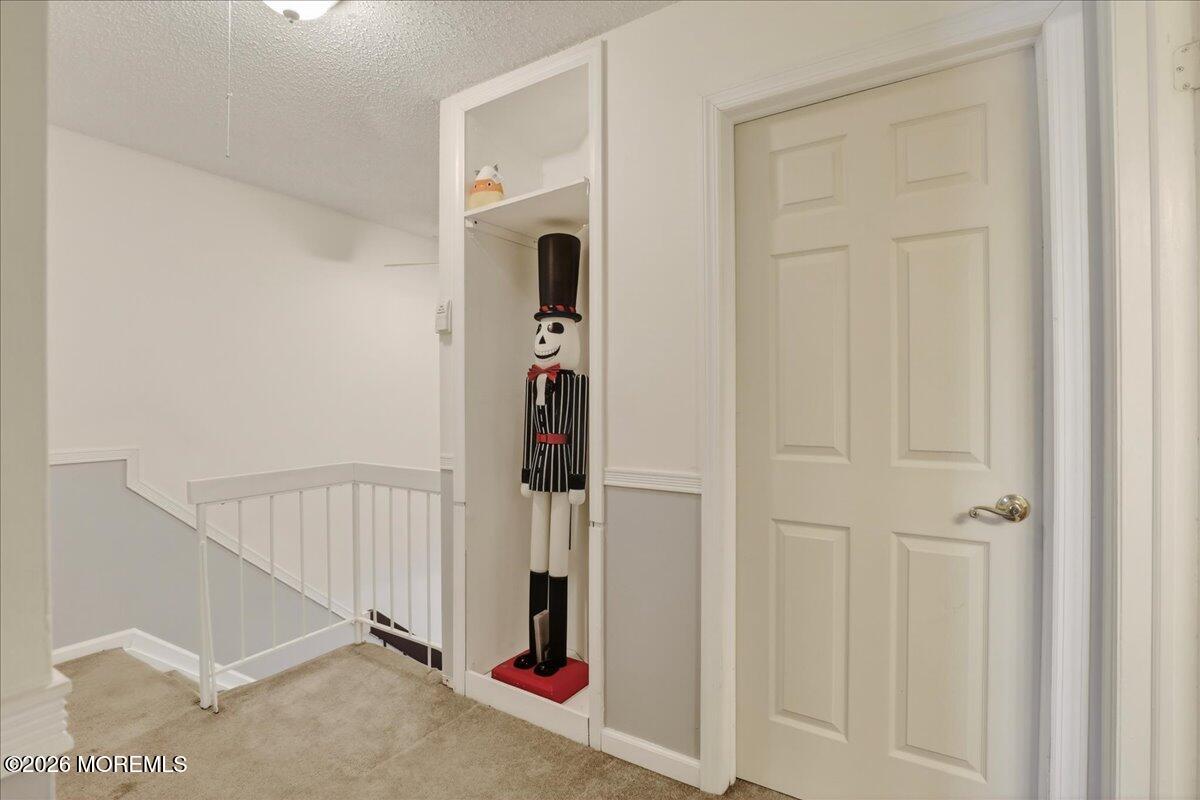 95 Azalea Circle Jackson, NJ 08527 - Photo 28 of 62 a view of a hallway with entryway