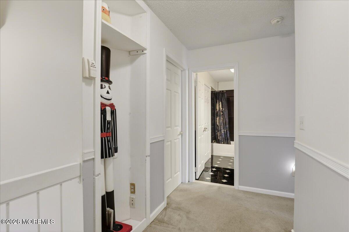 95 Azalea Circle Jackson, NJ 08527 - Photo 30 of 62 26-Upper Hallway