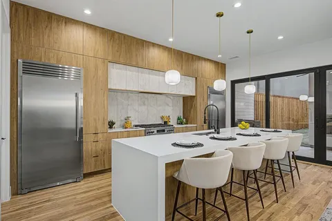 $965,000 | 5811 Hudson Street, Dallas, TX 75206