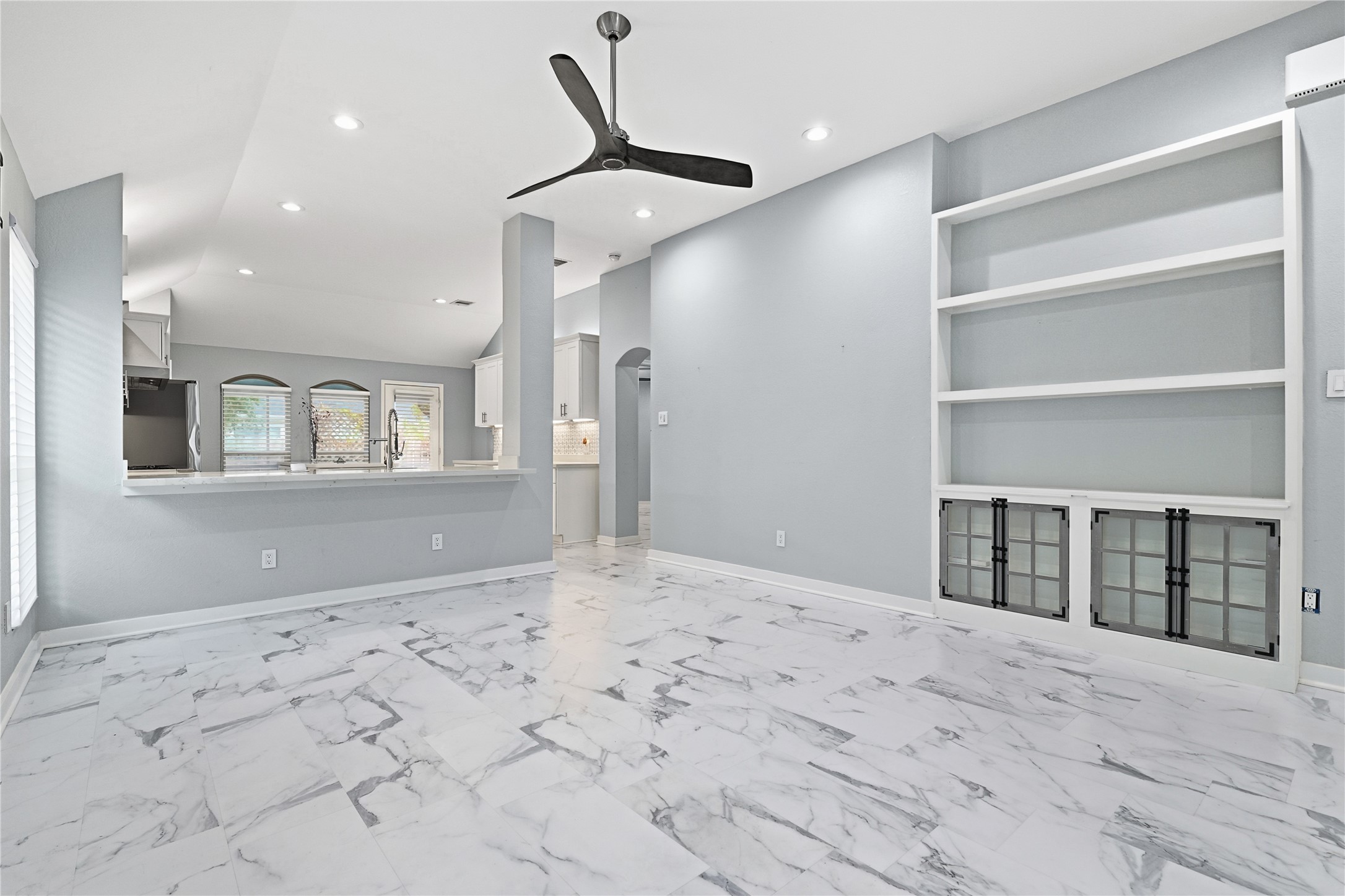 962 Oak Falls Drive Conroe, TX 77378 - Photo 8 of 28 a view of an empty room