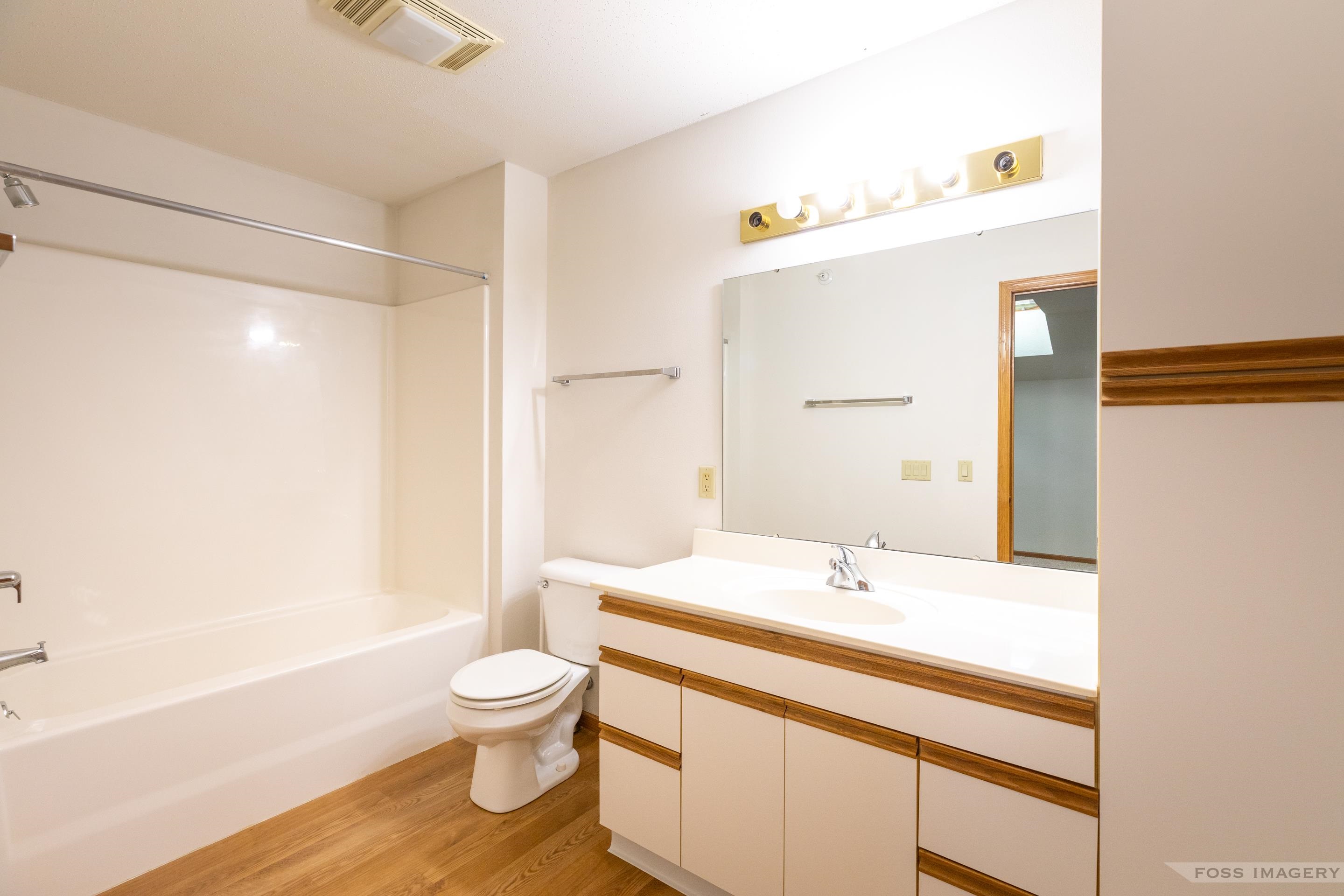 7203 Mid Town Road, Unit 305 Madison, WI 53719 - Photo 14 of 18