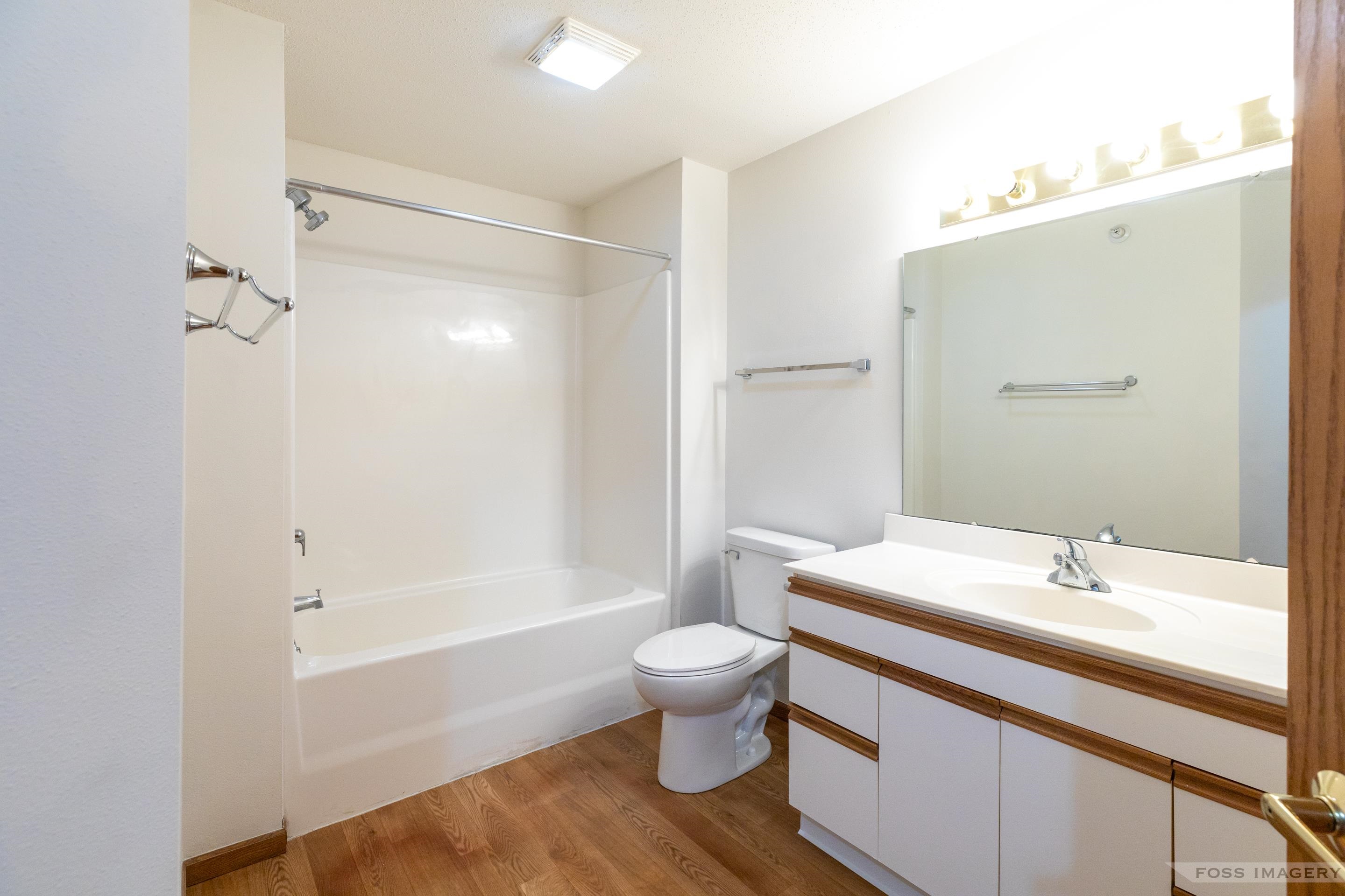 7203 Mid Town Road, Unit 305 Madison, WI 53719 - Photo 9 of 18