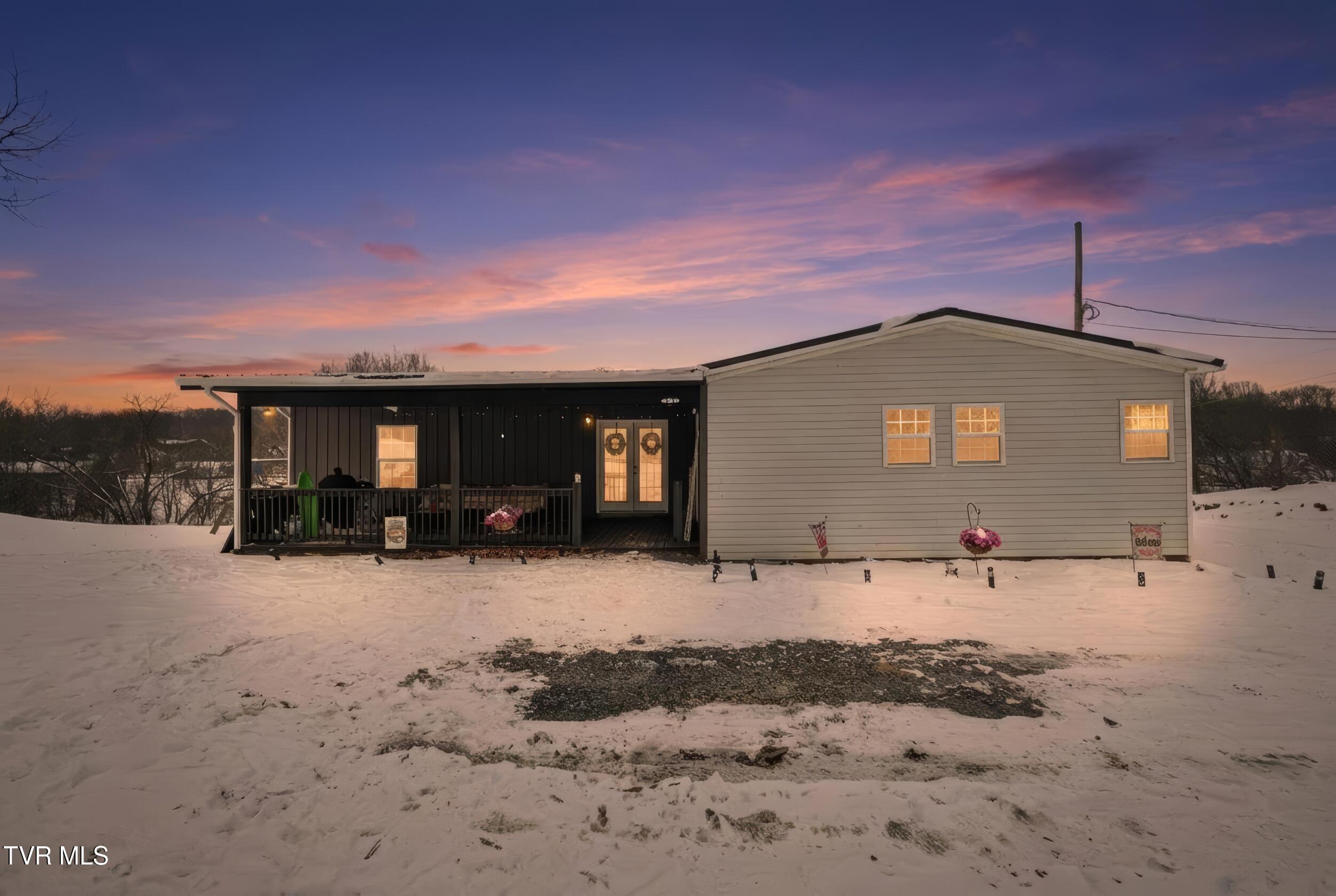 3238 Wil Rho Circle Kingsport, TN 37660 - Photo 39 of 41 4_dsc08206_twilight_a25c15c5-f82b-415b-a