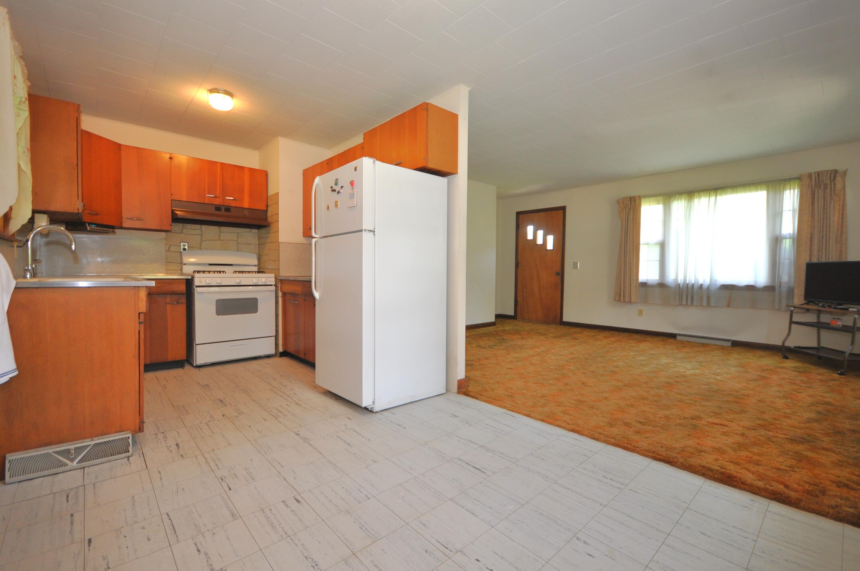 634 Main Road Eddington, ME 04428 - Photo 8 of 31 DSC_0246