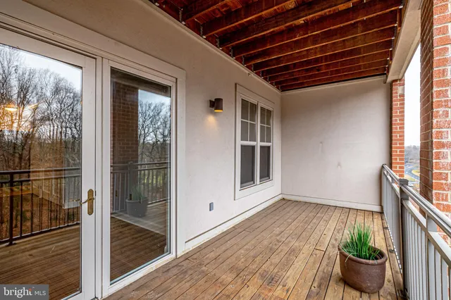 $420,000 | 11770 Sunrise Valley Drive, Unit 325, Reston, VA 20191