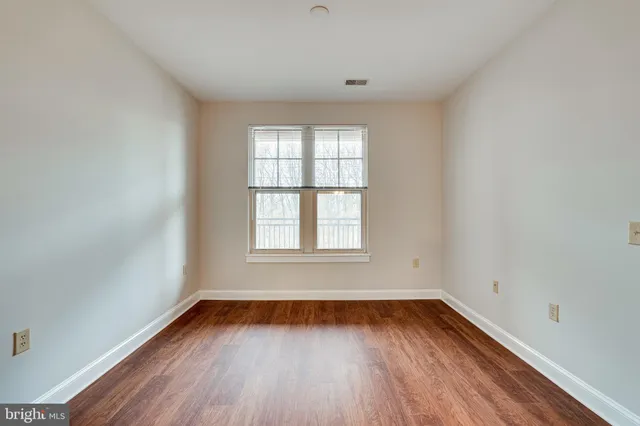 $420,000 | 11770 Sunrise Valley Drive, Unit 325, Reston, VA 20191