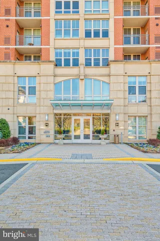 $420,000 | 11770 Sunrise Valley Drive, Unit 325, Reston, VA 20191
