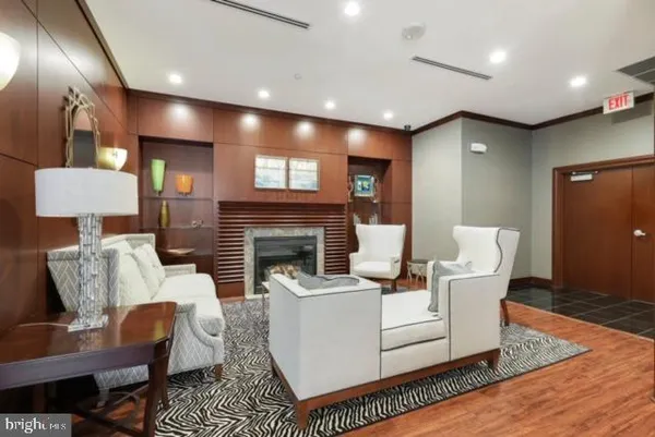 $408,990 | 11770 Sunrise Valley Drive, Unit 325, Reston, VA 20191