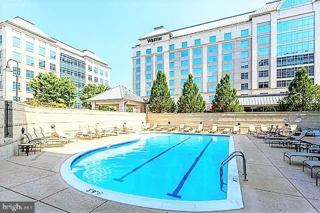 $420,000 | 11770 Sunrise Valley Drive, Unit 325, Reston, VA 20191