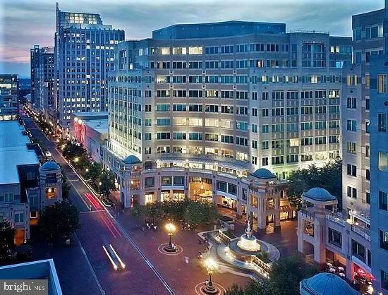 $420,000 | 11770 Sunrise Valley Drive, Unit 325, Reston, VA 20191