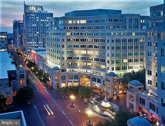 11770 Sunrise Valley Drive, Unit 325 Reston, VA 20191 - Photo 71 of 72 Reston Town Center