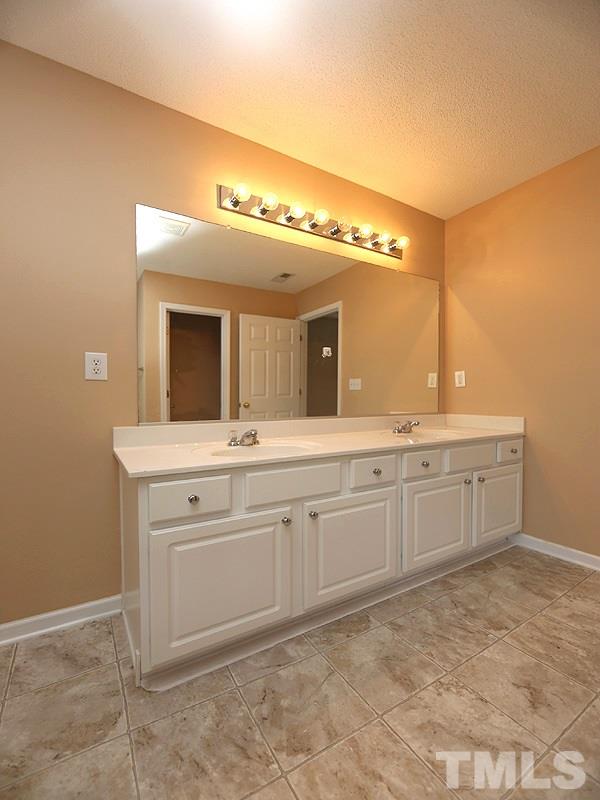 4447 Karlbrook Lane Raleigh, NC 27616 - Photo 16 of 25 Gallery Image 16