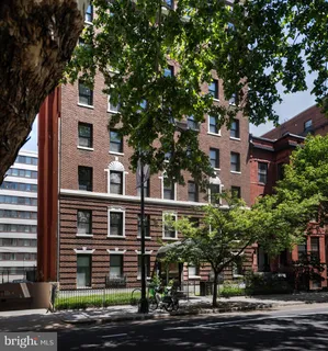 $249,000 | 1125 12th Street Northwest, Unit 64, Washington, DC 20005