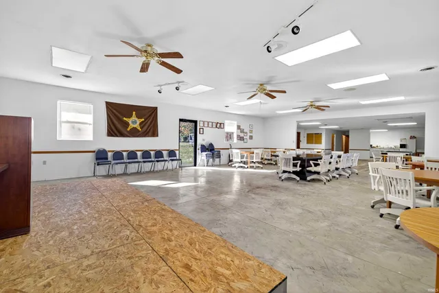 $169,900 | 1465 Moto Cross Road, Mitchell, IN 47446