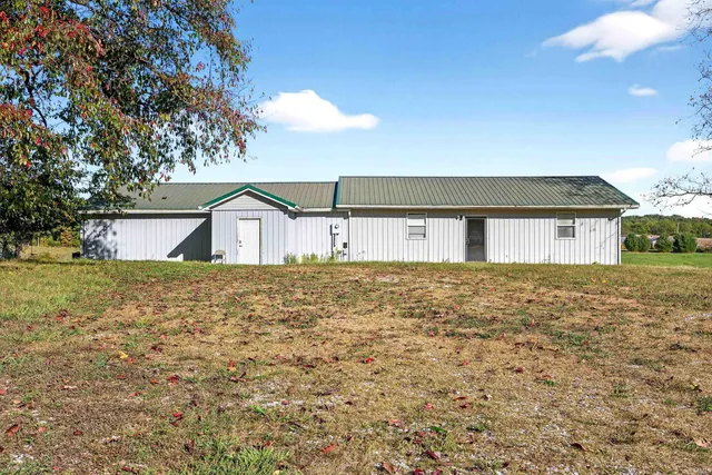 $169,900 | 1465 Moto Cross Road, Mitchell, IN 47446