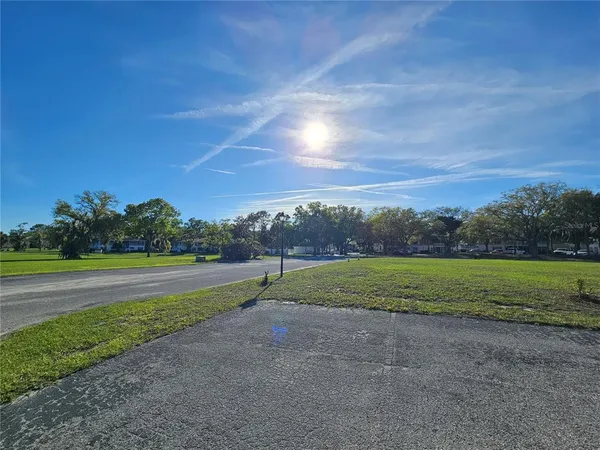 $125,000 | 8142 Fairways Circle, Unit S204, Ocala, FL 34472