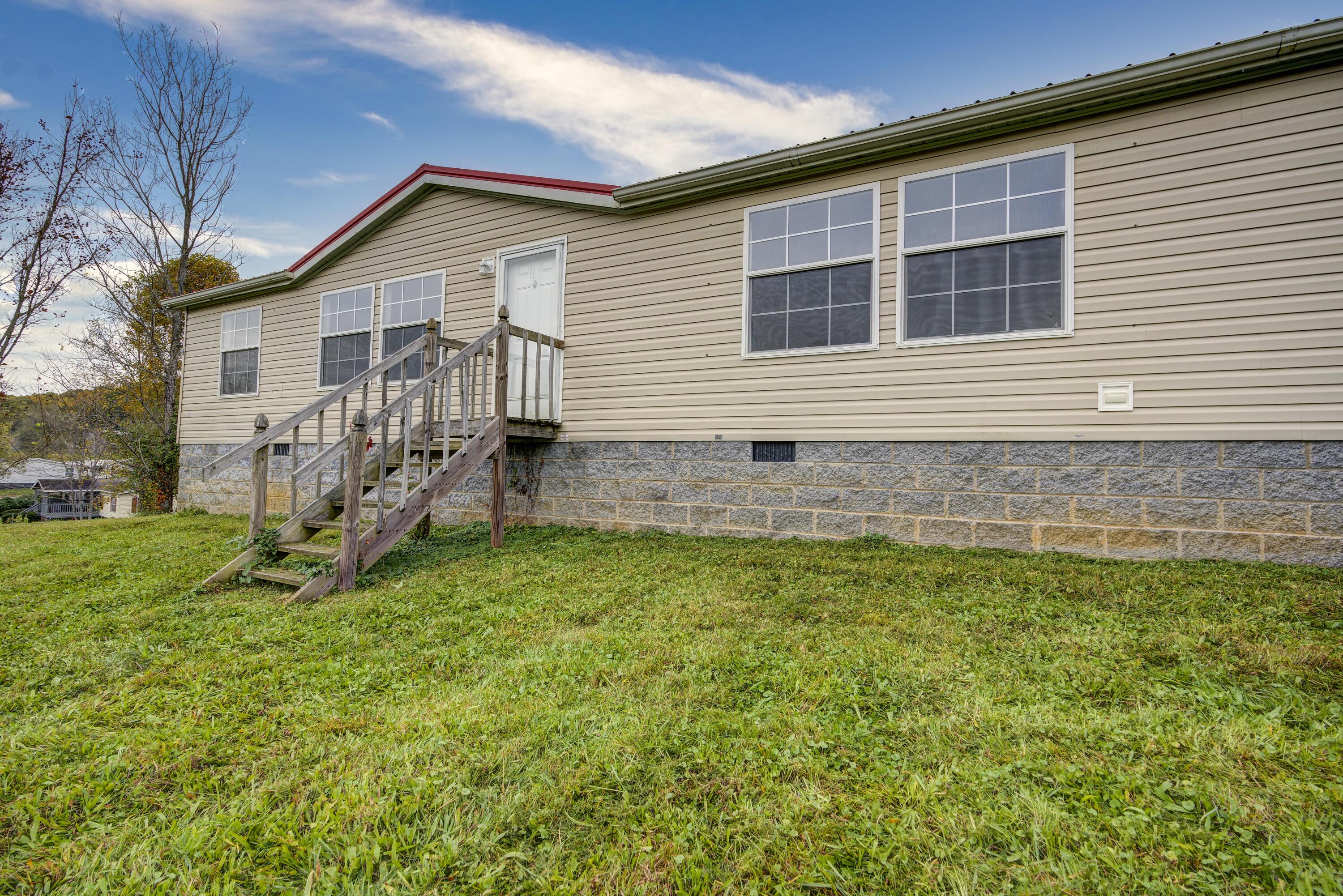 740 Tyne Gray Road Afton, TN 37616 - Photo 3 of 32 Tyne--25