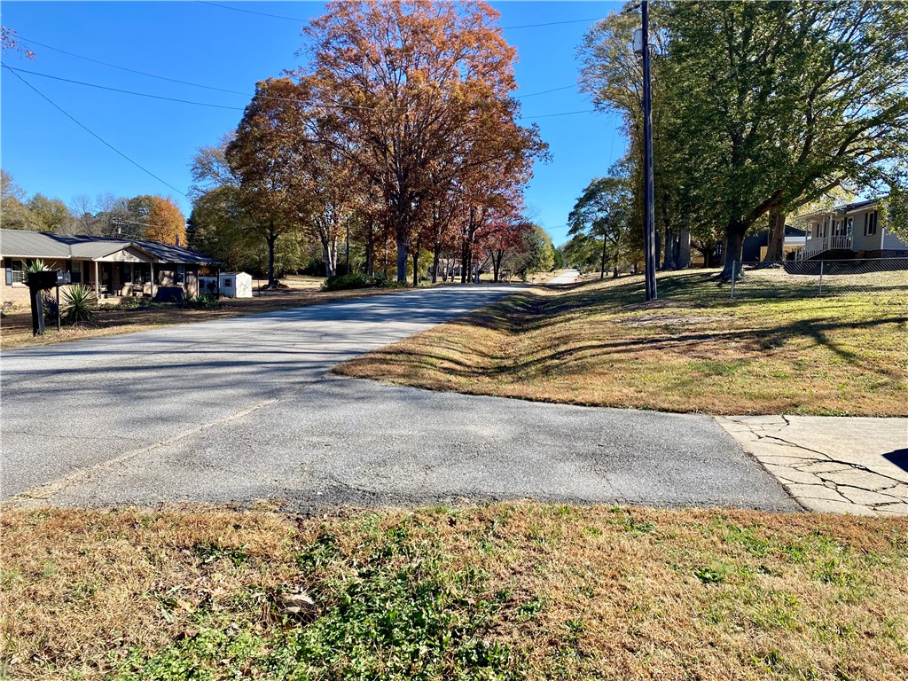209 Bluefield Road Starr, SC 29684 - Photo 19 of 20