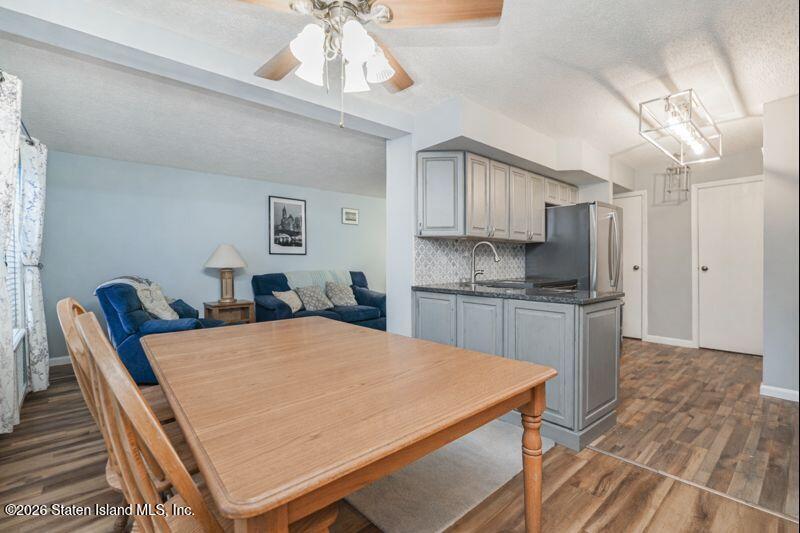 50 Ilyssa Way Staten Island, NY 10312 - Photo 12 of 20 Photo Jan 08 2026, 5 20 19 PM