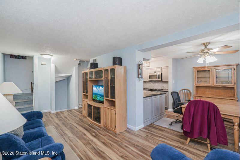 50 Ilyssa Way Staten Island, NY 10312 - Photo 14 of 20 Photo Jan 08 2026, 5 20 52 PM