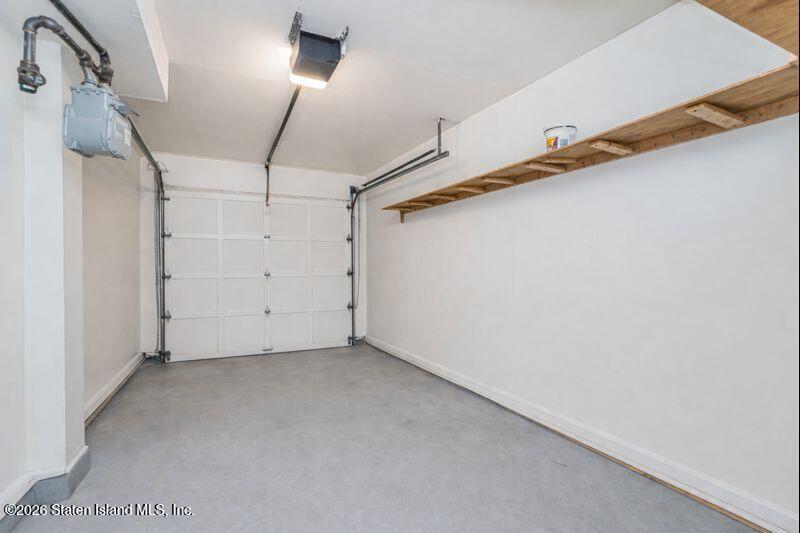 50 Ilyssa Way Staten Island, NY 10312 - Photo 3 of 20 Photo Jan 08 2026, 5 18 12 PM