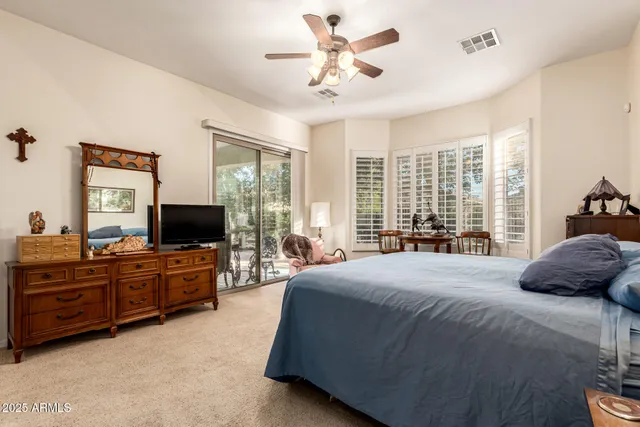 $715,000 | 4271 East Sourwood Drive, Gilbert, AZ 85298