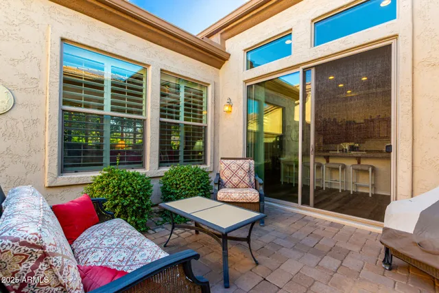 $715,000 | 4271 East Sourwood Drive, Gilbert, AZ 85298