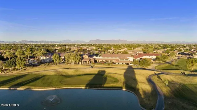 $715,000 | 4271 East Sourwood Drive, Gilbert, AZ 85298