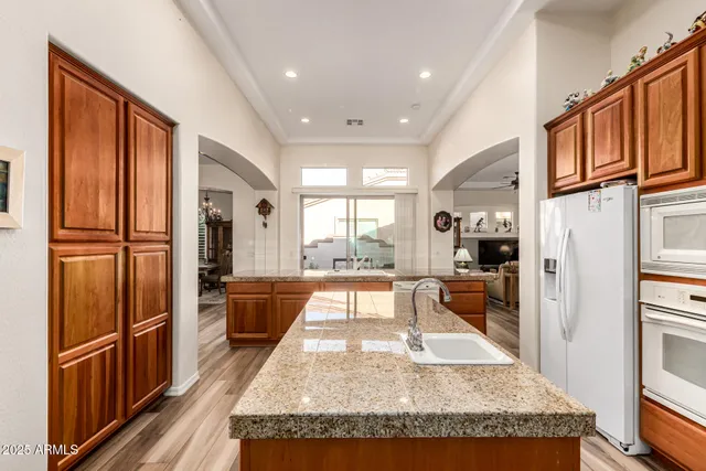 $715,000 | 4271 East Sourwood Drive, Gilbert, AZ 85298