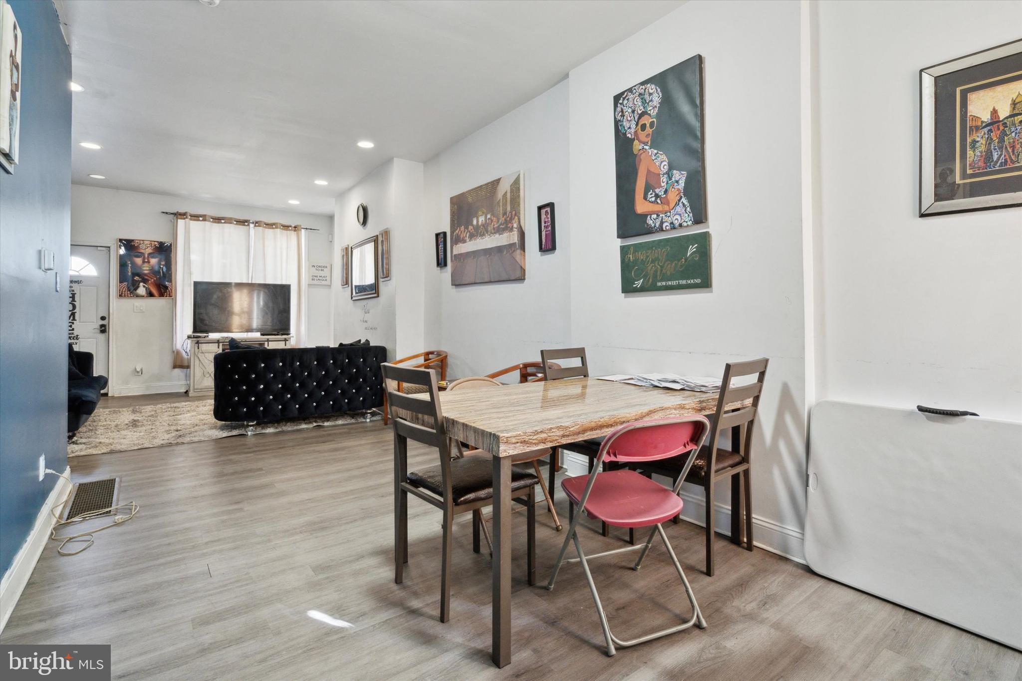 5006 Keyser Street Philadelphia, PA 19144 - Photo 7 of 23 Living/Dining Rm