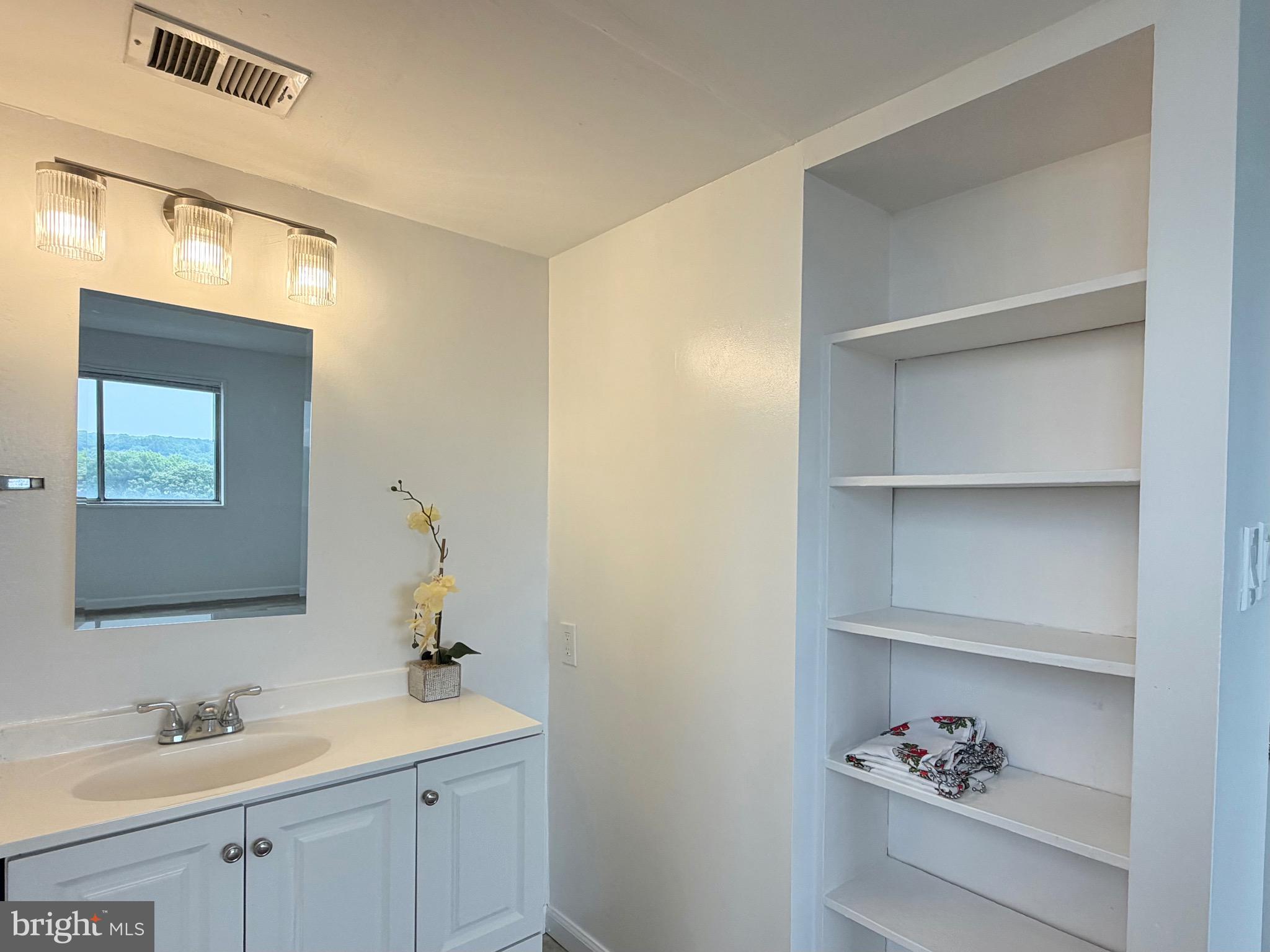 1836 Metzerott Road, Unit 1401 Hyattsville, MD 20783 - Photo 13 of 26