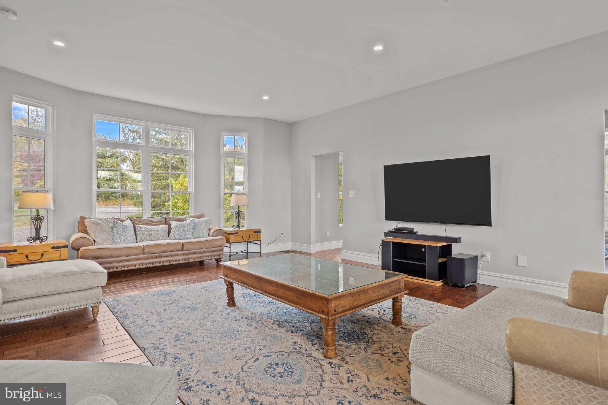 274 Pineville Road Newtown, PA 18940 - Photo 12 of 109