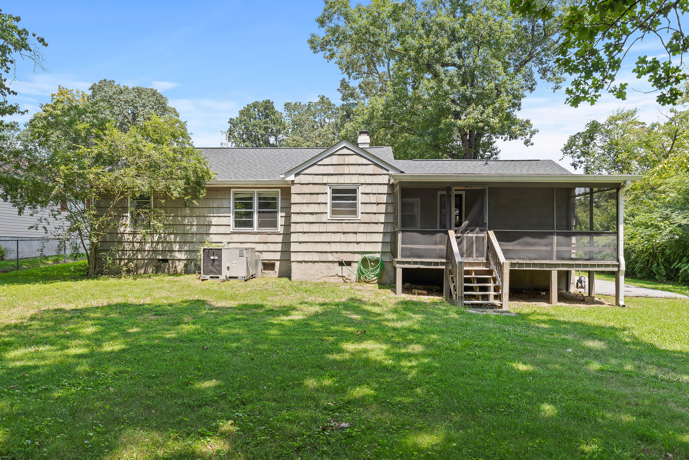 834 Munro Road Chattanooga, TN 37415 - Photo 27 of 34 834 Munro Rd