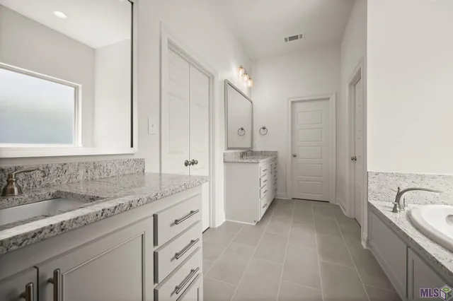 $484,900 | 3686 Waterbury Avenue, Baton Rouge, LA 70820