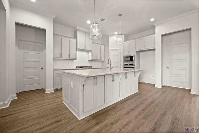 $484,900 | 3686 Waterbury Avenue, Baton Rouge, LA 70820