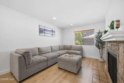 $760,000 | 29633 Strawberry Hill Drive, Agoura Hills, CA 91301
