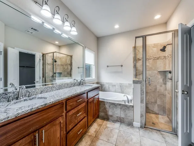 $2,795 | 2209 Highland Villa Lane, Arlington, TX 76012