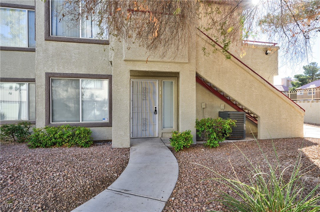 4955 South Lindell Road, Unit 119 Las Vegas, NV 89118 - Photo 5 of 23