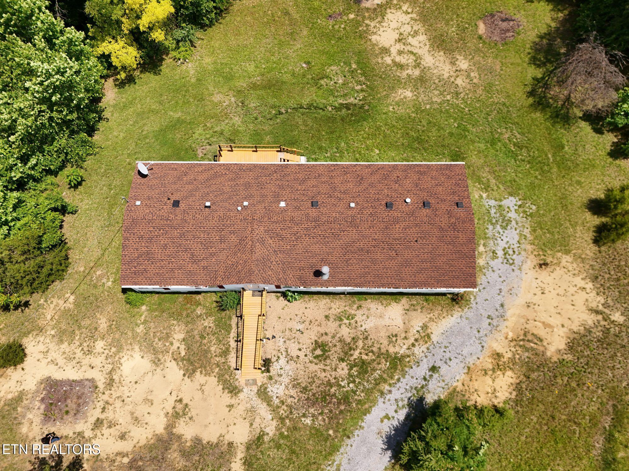 915 Porter Kite Road Mohawk, TN 37810 - Photo 3 of 33 12