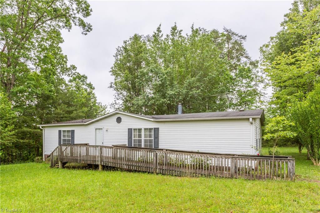330 Hauser Road Pinnacle, NC 27043 - Photo 18 of 24