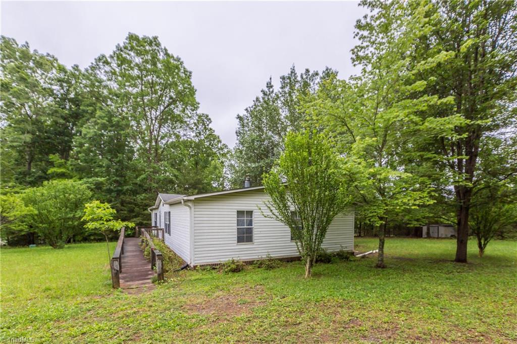 330 Hauser Road Pinnacle, NC 27043 - Photo 21 of 24