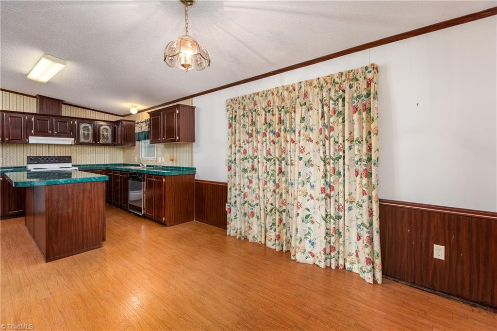 330 Hauser Road Pinnacle, NC 27043 - Photo 10 of 24